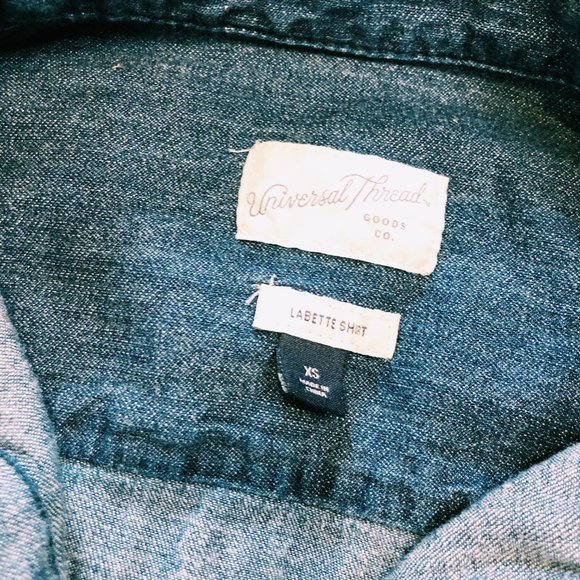 Universal Thread Dark Blue Denim Button Up - Picture 6 of 8